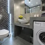 Expo By Pinpoint Apartament *